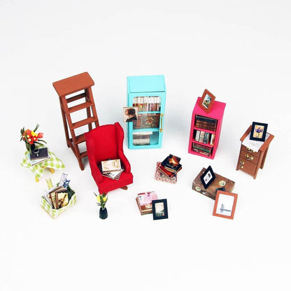 Robotime Sam's Study Miniature Room Kit